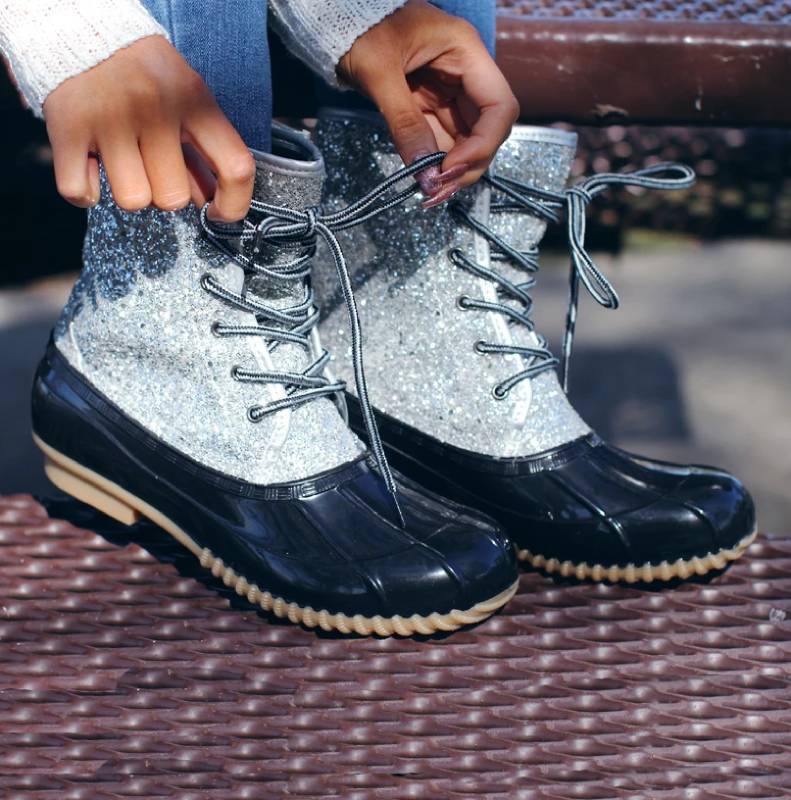 Women Casual Lace-Up Sparkling Glitter Boots